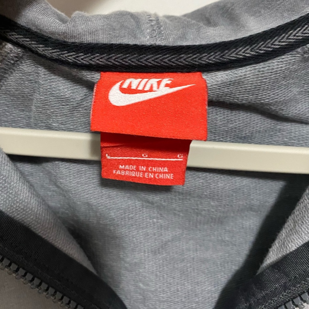 Nike Zip Up - Picture 3 of 3